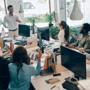 Bonanza monetaria: expertos anticipan una fuerte mejora laboral para este 2025