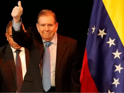 Edmundo hizo un sentido llamado a la ciudadan�a, a la restituci�n democr�tica y a una reflexi�n por parte de las fuerzas armadas.
