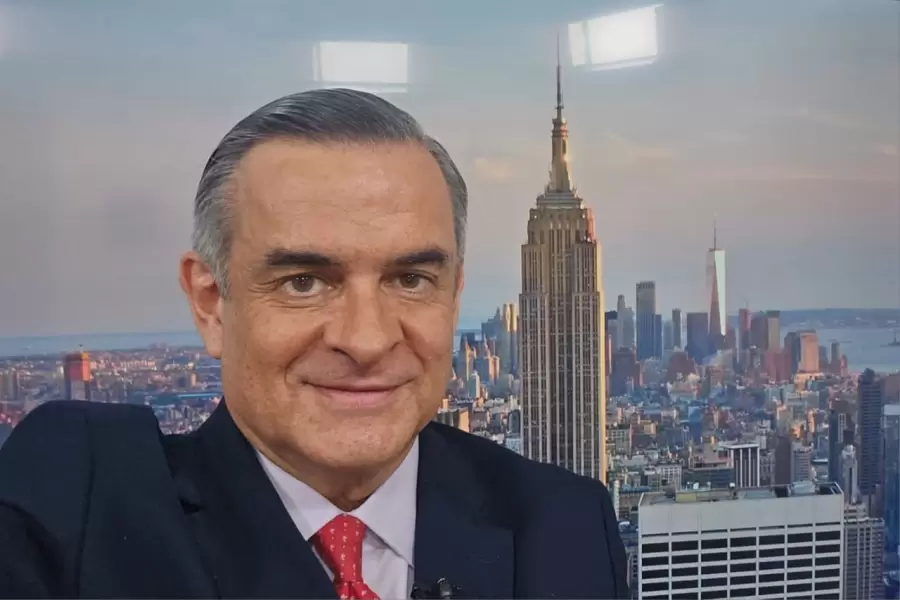 Luis Rosales