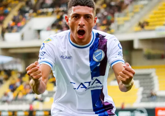 Mat�as Gonz�lez le dio la victoria al Tomba.