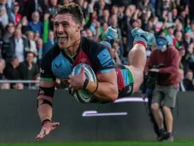 Rodrigo Isgr� anot� un hermoso try en su debut