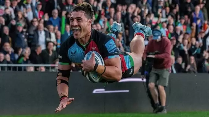 Rodrigo Isgr� anot� un hermoso try en su debut