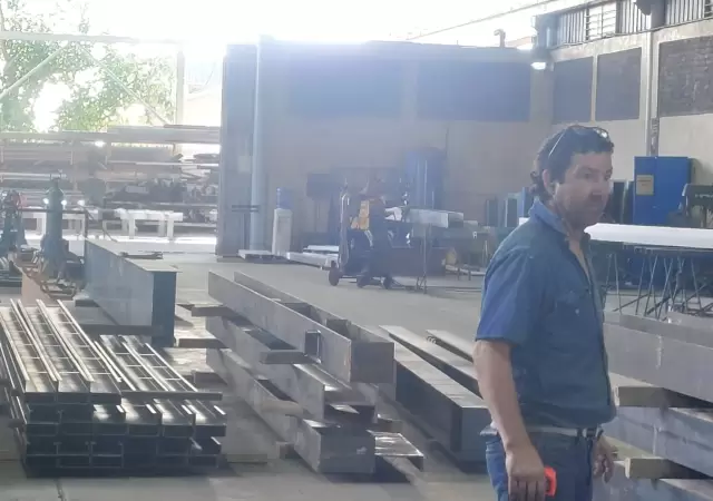 Industria.