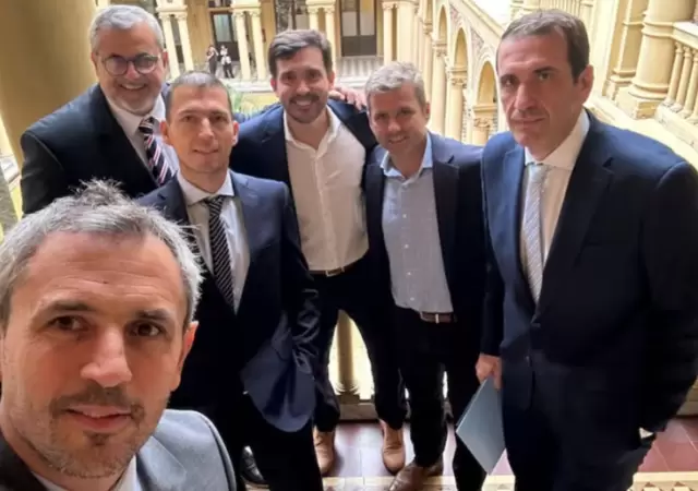 Primer contacto con el presidente Milei