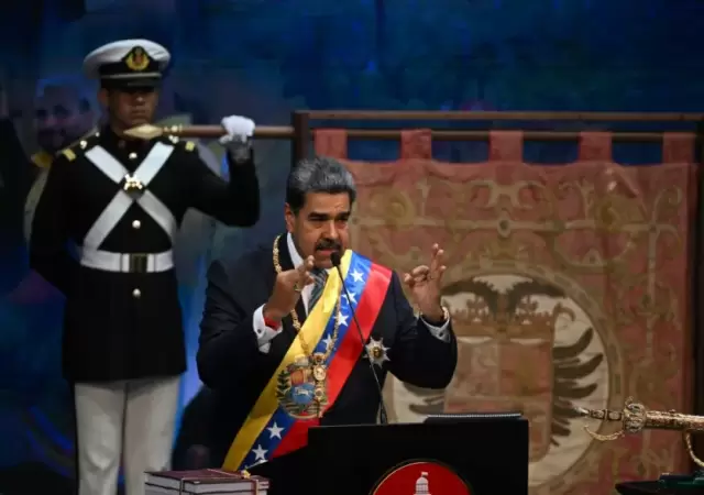 El chavismo va por la Constituci�n con el fin de sortear cualquier obst�culo para el control absoluto del pa�s.