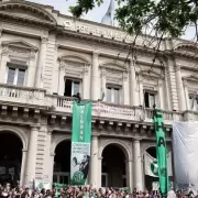 Trabajadores en alerta por despidos  y recortes en el Hospital Laura Bonaparte