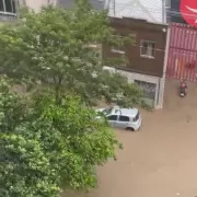Florian�polis y Cambori� bajo el agua: deslizamientos y calles anegadas