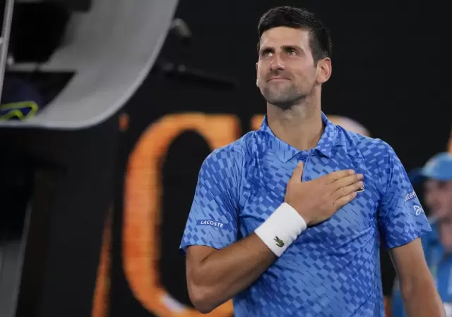 Djokovic gan� y se divirti�