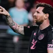 Video: Leo Messi y su justicia po�tica con los pies y gestos ante Am�rica de M�xico