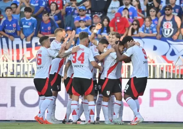 River recibe a M�xico ante su gente.