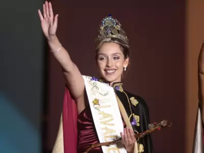 Victoria Herrera Reina Lavalle.