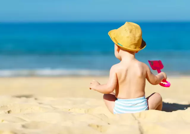 Estrategias para aliviar la carga mental de las madres en vacaciones