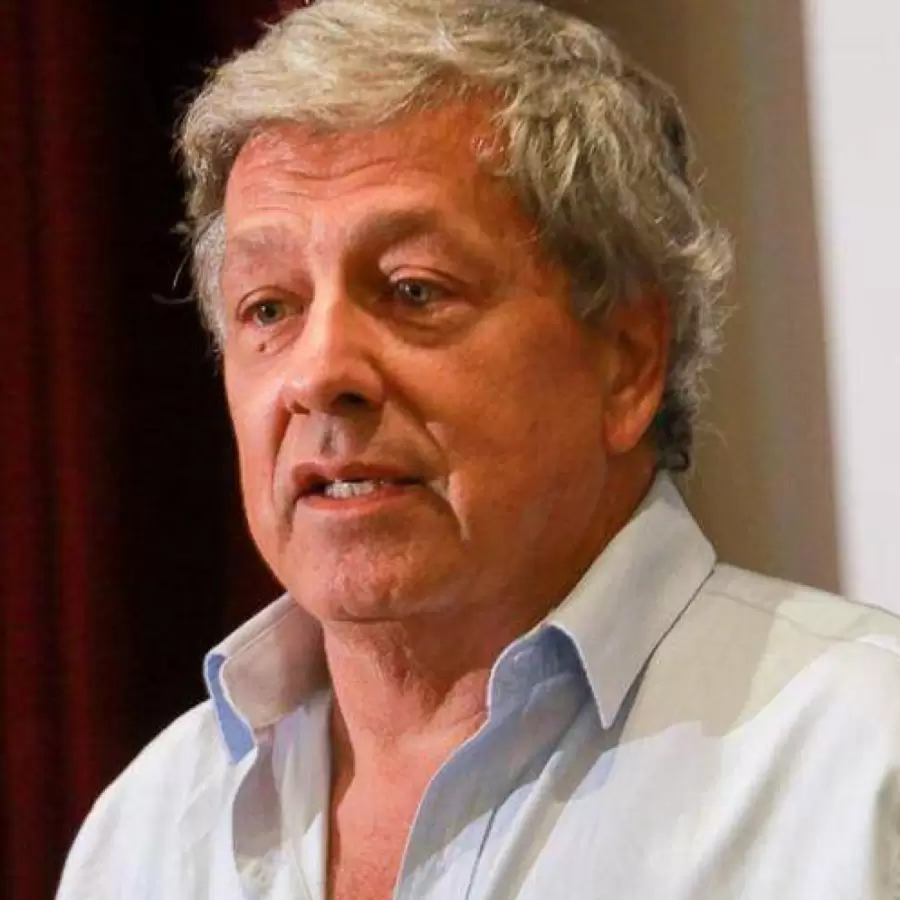 Eduardo Reina, analista pol�tico
