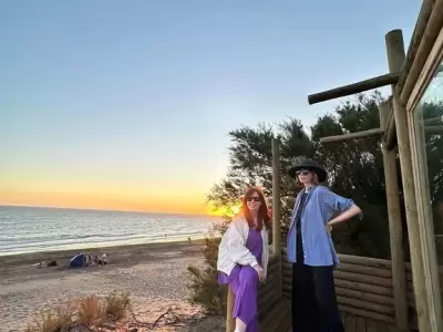 Florencia Kirchner mostr� en redes la vacaciones junto a su madre y su hija.