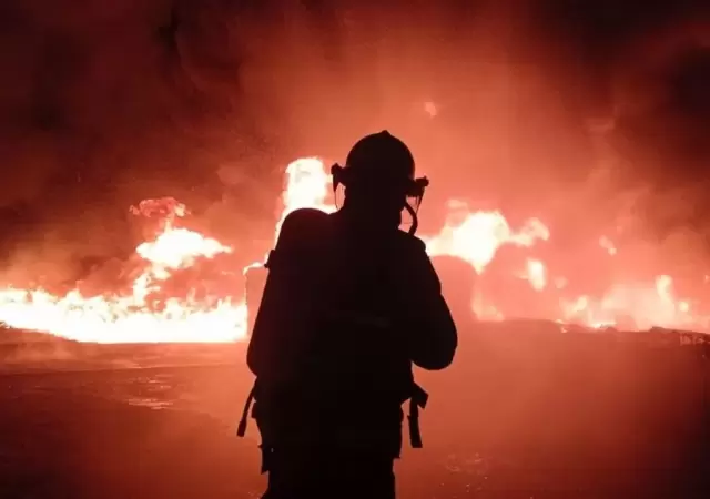Incendio en Lujn de Cuyo: vecinos evacuados en Blanco Encalada