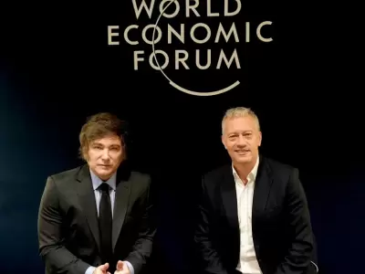 El mandatario argentino junto al m�ximo ejecutivo de Coca Cola. (Foto: web)