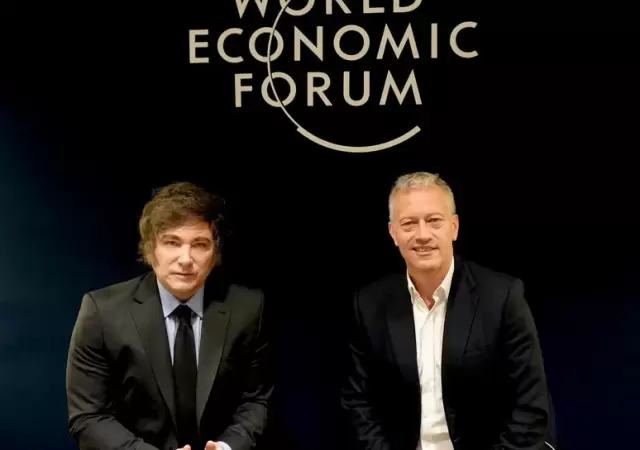 El mandatario argentino junto al m�ximo ejecutivo de Coca Cola. (Foto: web)
