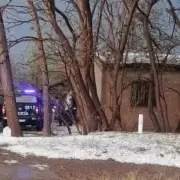 Tormenta fatal: un joven perdi� la vida aplastado por un �rbol en Santa Rosa