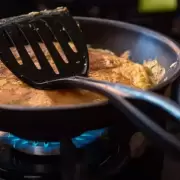 Cometemos un error en la cocina que acorta la vida de un valioso utensilio