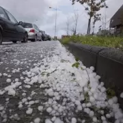 Calor sofocante, Zonda y tormentas fuertes se apoderan de Mendoza este domingo