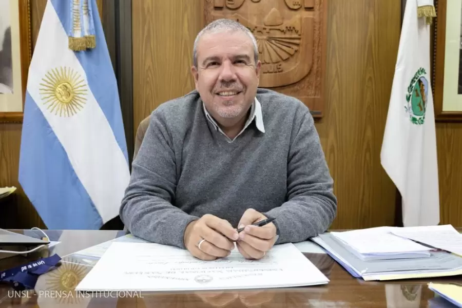 V�ctor Mori�igo, Presidente del Consejo Interuniversitario Nacional