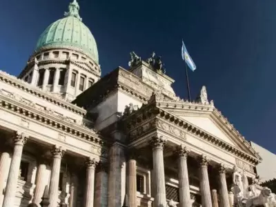 Duras negociaciones en el Congreso