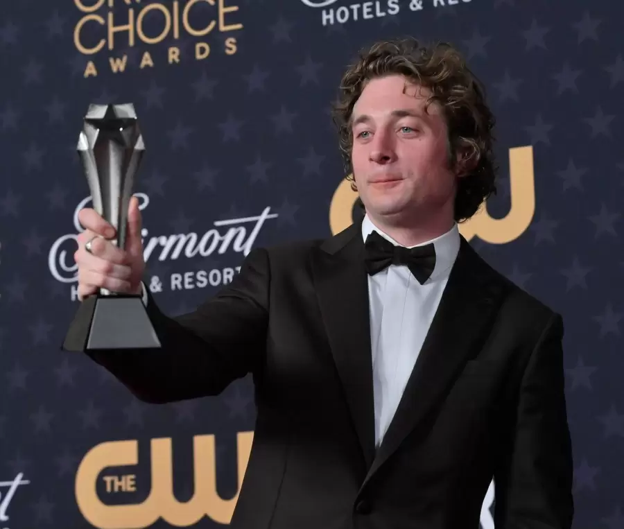 Jeremy Allen White