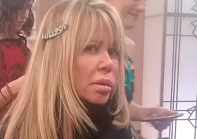 Sandra Dillon.