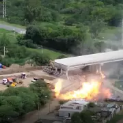 Explot� un gasoducto en Villa Mar�a: cinco heridos y viviendas da�adas