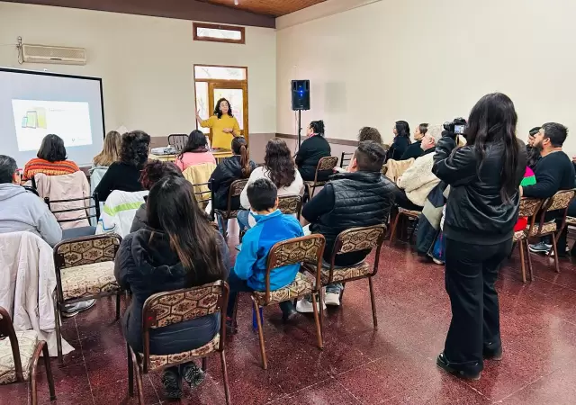 La mentor�a se realizar� en la Biblioteca San Mart�n.