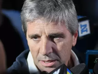 Luis Caputo a�n sigue esperando cerrar el nuevo acuerdo con el Fondo Monetario Internacional, FMI.
