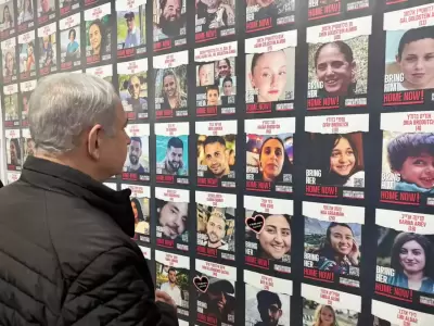 Un repentino cambio favoreci� la salida de m�s rehenes durante la semana en curso.