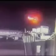 "Vi una bola de fuego": los audios tras el choque de aeronaves en Washington