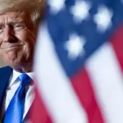 Trump culp� al helic�ptero y a la torre de control por el accidente
