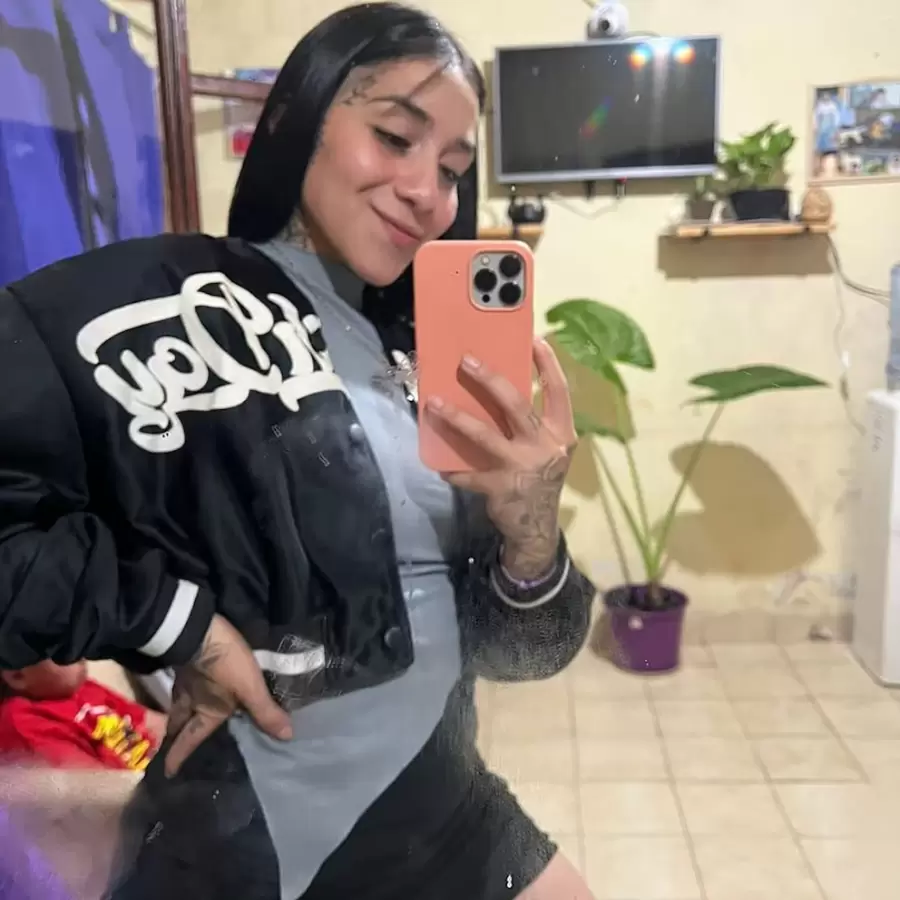 Camila Elena Rocha