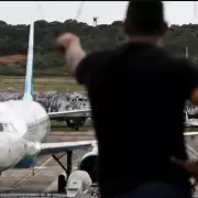 Honduras espet� su c�lera ante la llegada de sus primeros 126 deportados
