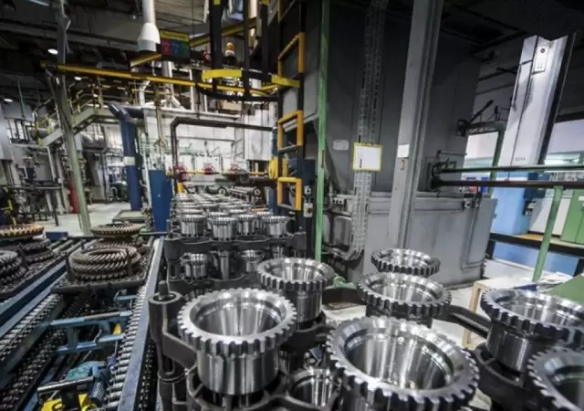 La metalmec�nica hace punta    /
