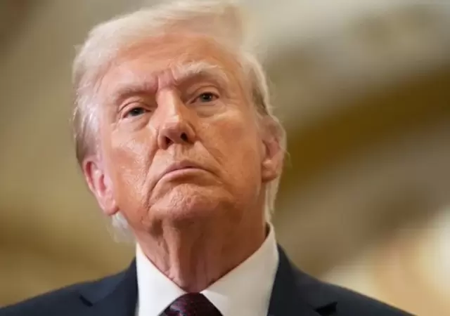 Donald Trump apunt� contra Canad�.