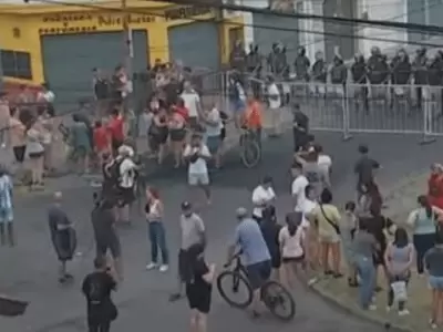 Vecinos se movilizaron por Paloma y Josu� en Florencio Varela.