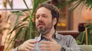 Julio Burdman se refiri� a las PASO y a Ficha Limpia.