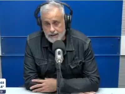 Jorge Rial dispar� contra un jugador de Boca.