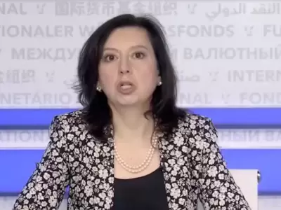 Julie Kozack, brind� la conferencia de prensa habitual y fue consultada por varios periodistas argentinos.