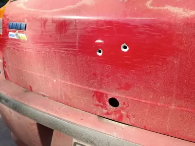 Paredes recibi� los balazos cuando el conductor del Fiat Palio se asust� e intent� huir de los efectivos policiales.