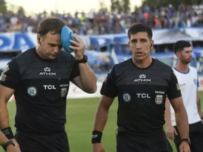 El juez de l�nea n�mero 2, Diego Mart�n, fue agredido en el partido entre los mendocinos y cordobeses