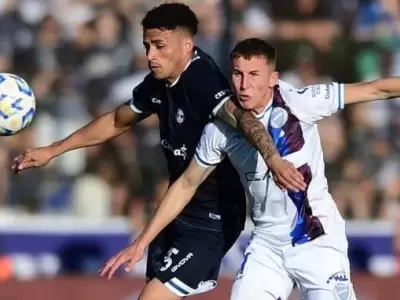 Godoy Cruz visita a Gimnasia en La Plata