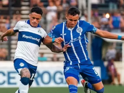 Godoy Cruz no pudo con el Lobo platense y fue goleado