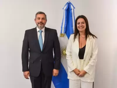 Mariano De los Heros y la ministra de Capital Humano, Sandra Pettovello.