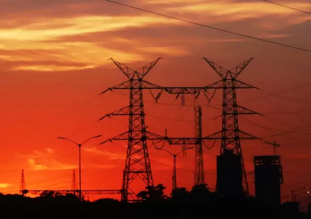 Argentina rompe r�cord de consumo el�ctrico y miles de usuarios se quedan sin luz