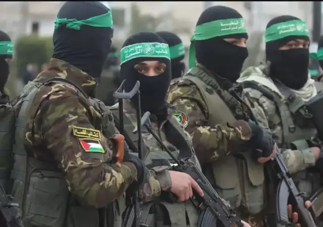 Restando s�lo 4 rehenes de los a�n vivos por liberar, el grupo palestino decidi� suspender el intercambio.