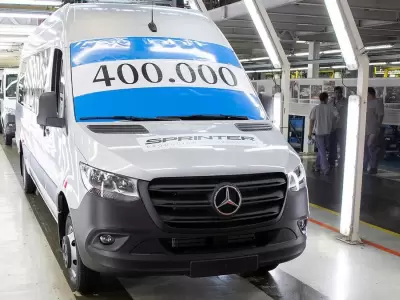 Mercedes-Benz vendi� su planta en Argentina.